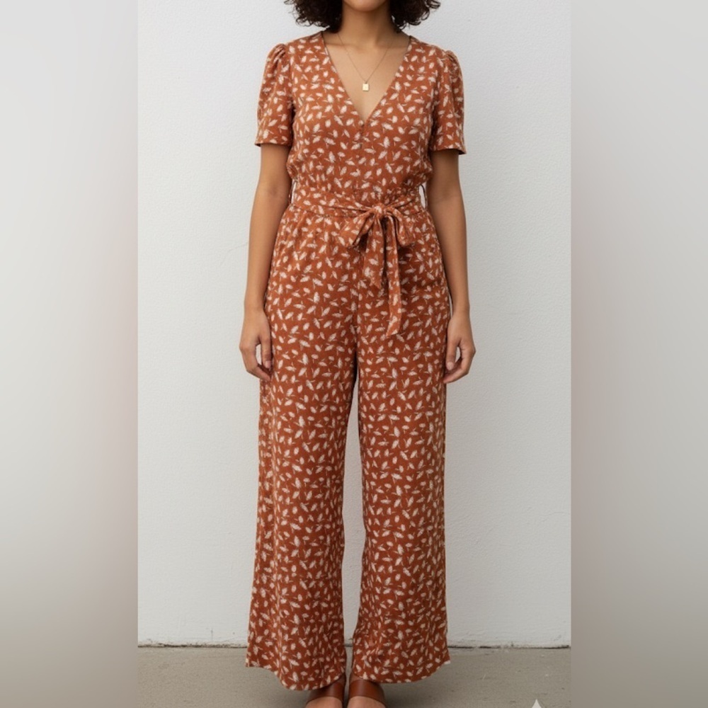 Ivy City Co Orange & White Floral Short Sleeve Button Front Jumpsuit SIZE SMALL